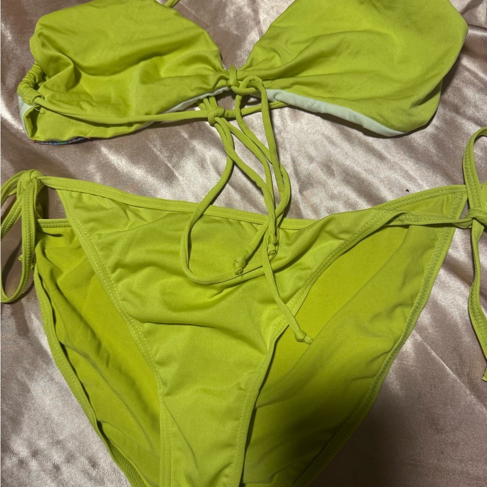 Bathing suits bundle - Picture 12 of 15
